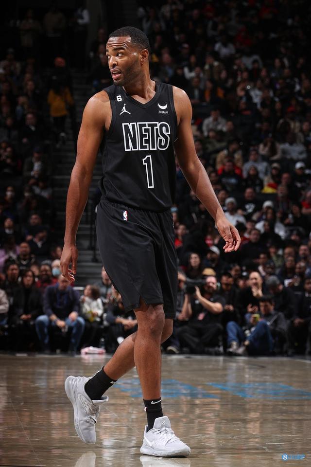 另一方面 另一方面